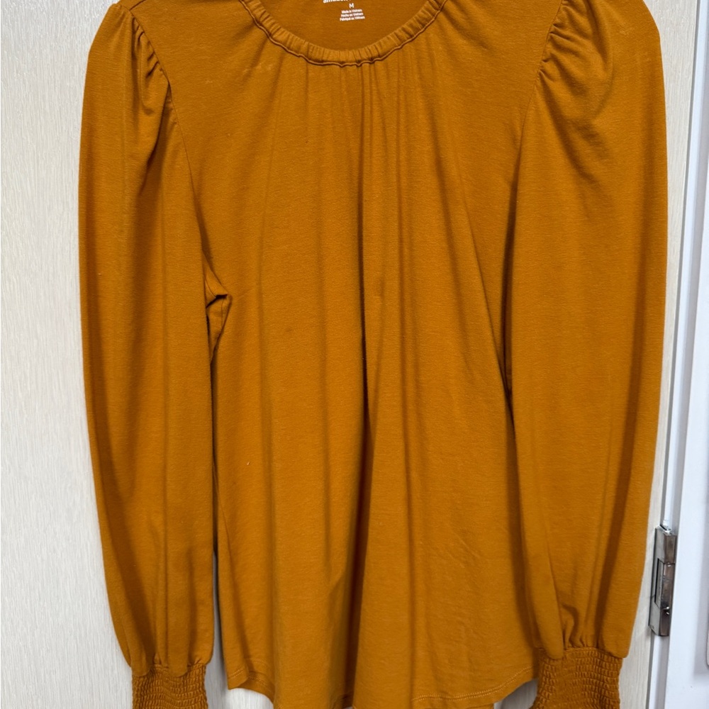 Amazon Essentials Gold Puff Sleeve Blouse with Pleated Details
